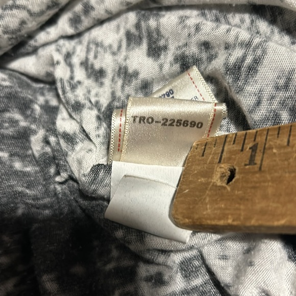 Vintage True Religion Y2K distressed burnt out, metallic tank muscle top - Picture 10 of 10